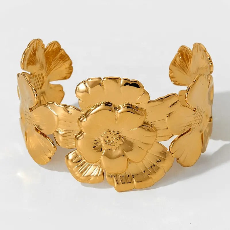 Phool Gold Cuff