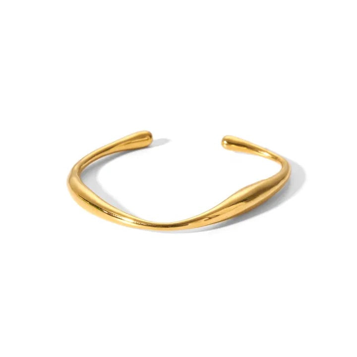 Leher Cuff