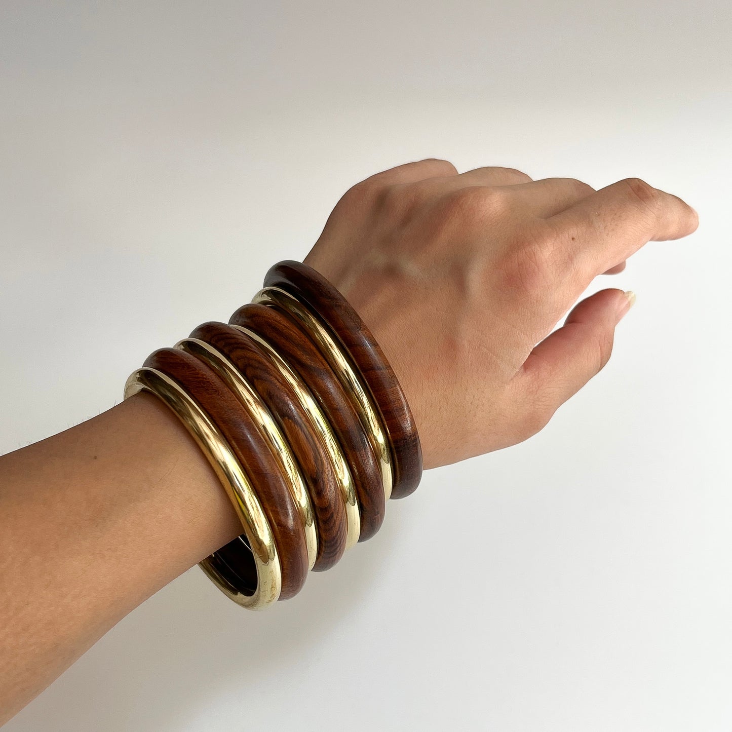 Golden Grove- Set of 8 Bangles