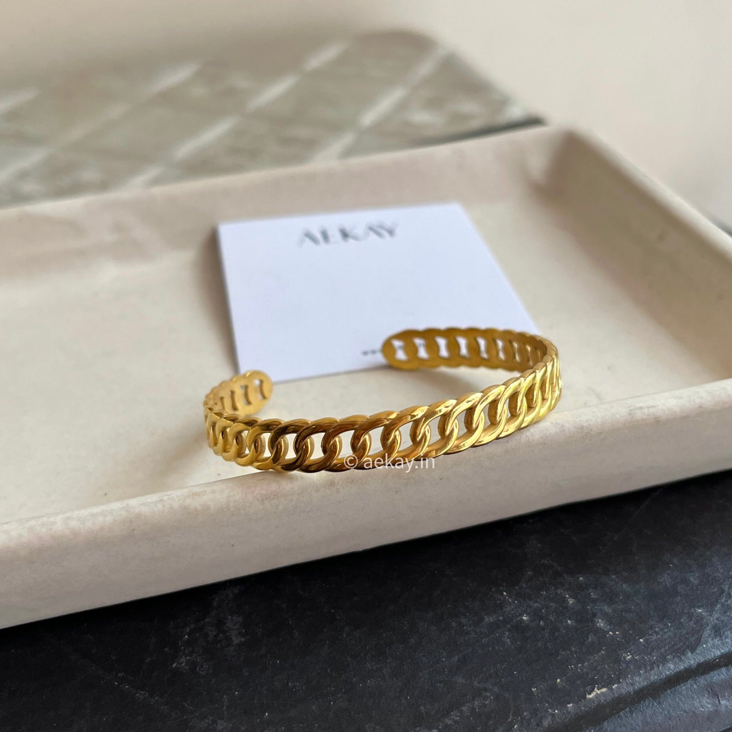 Cuban Cuff