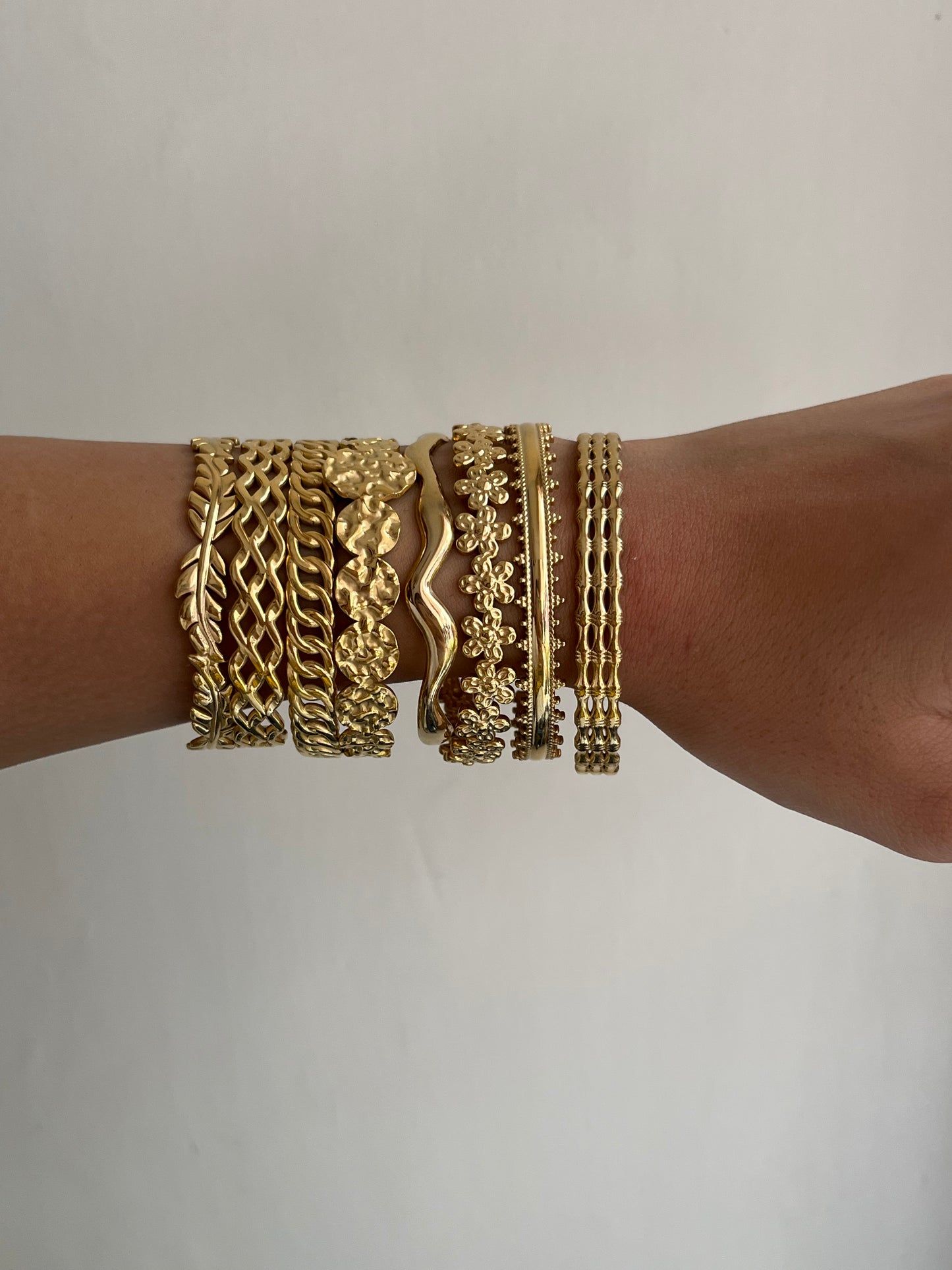 Ananya Pandey- Cuban & Sienne Cuff