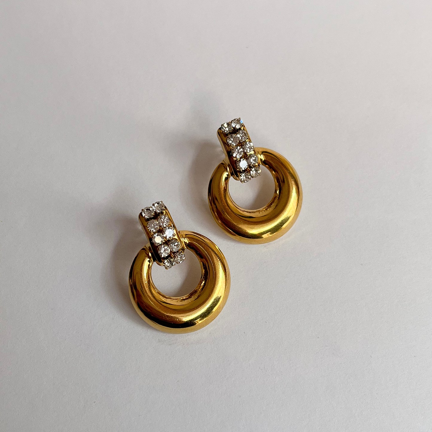 Juno Studs