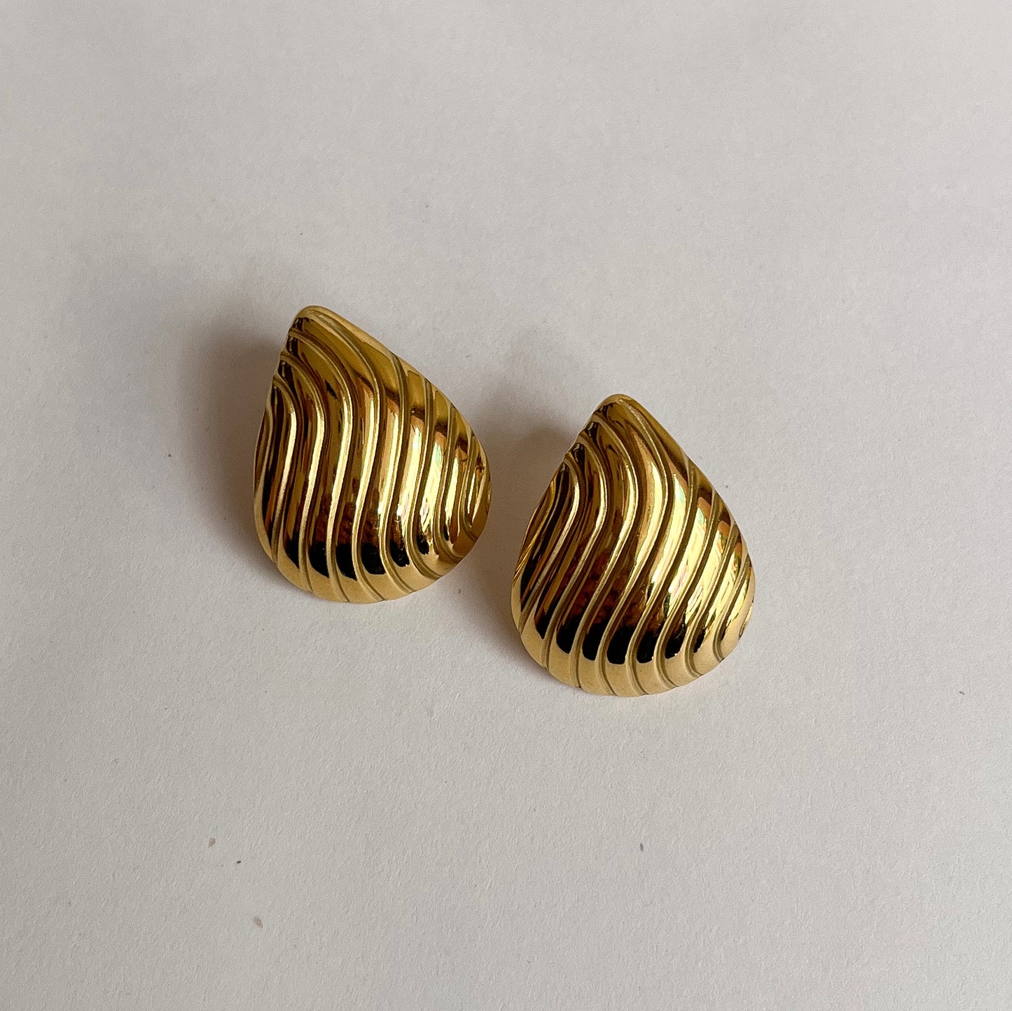 Petunia Studs
