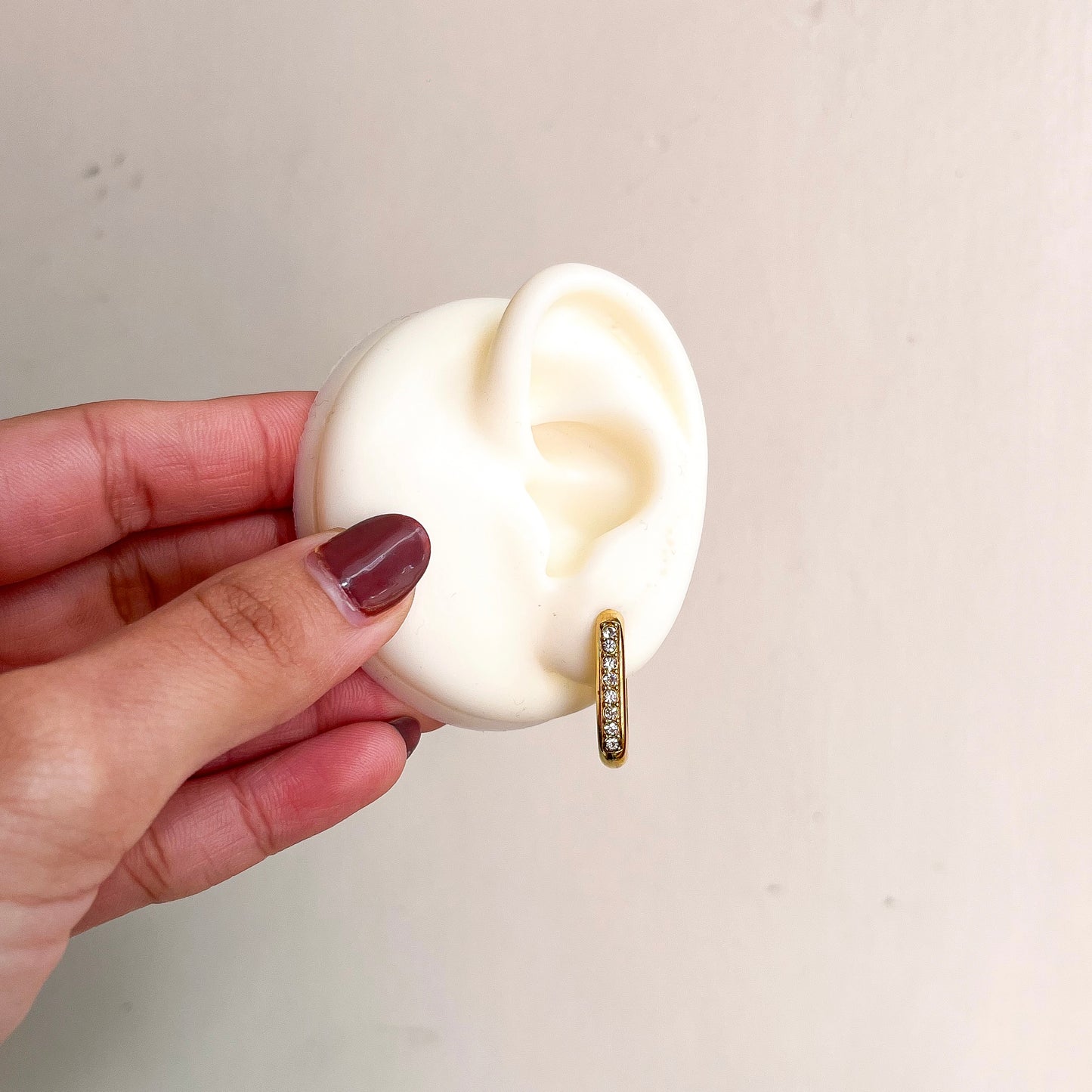 Luna Hoops