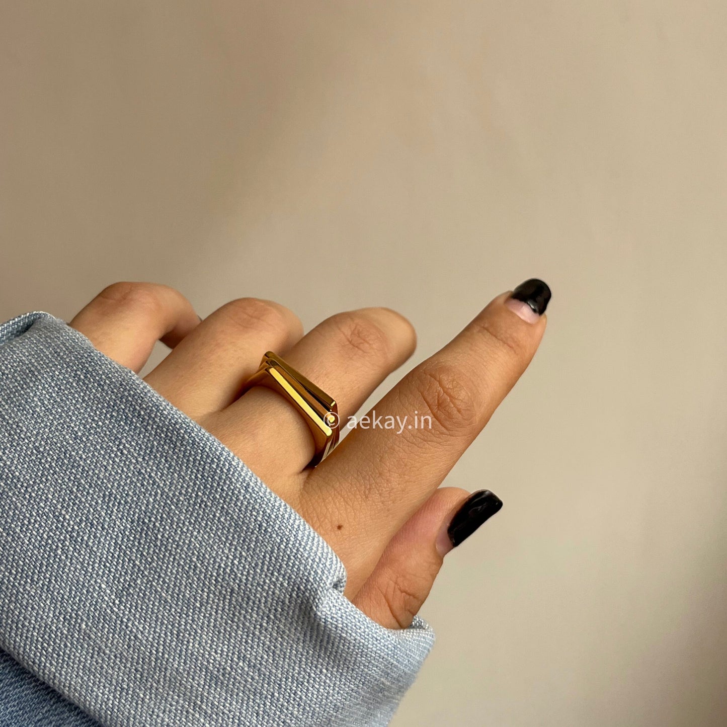 Geometric Ring
