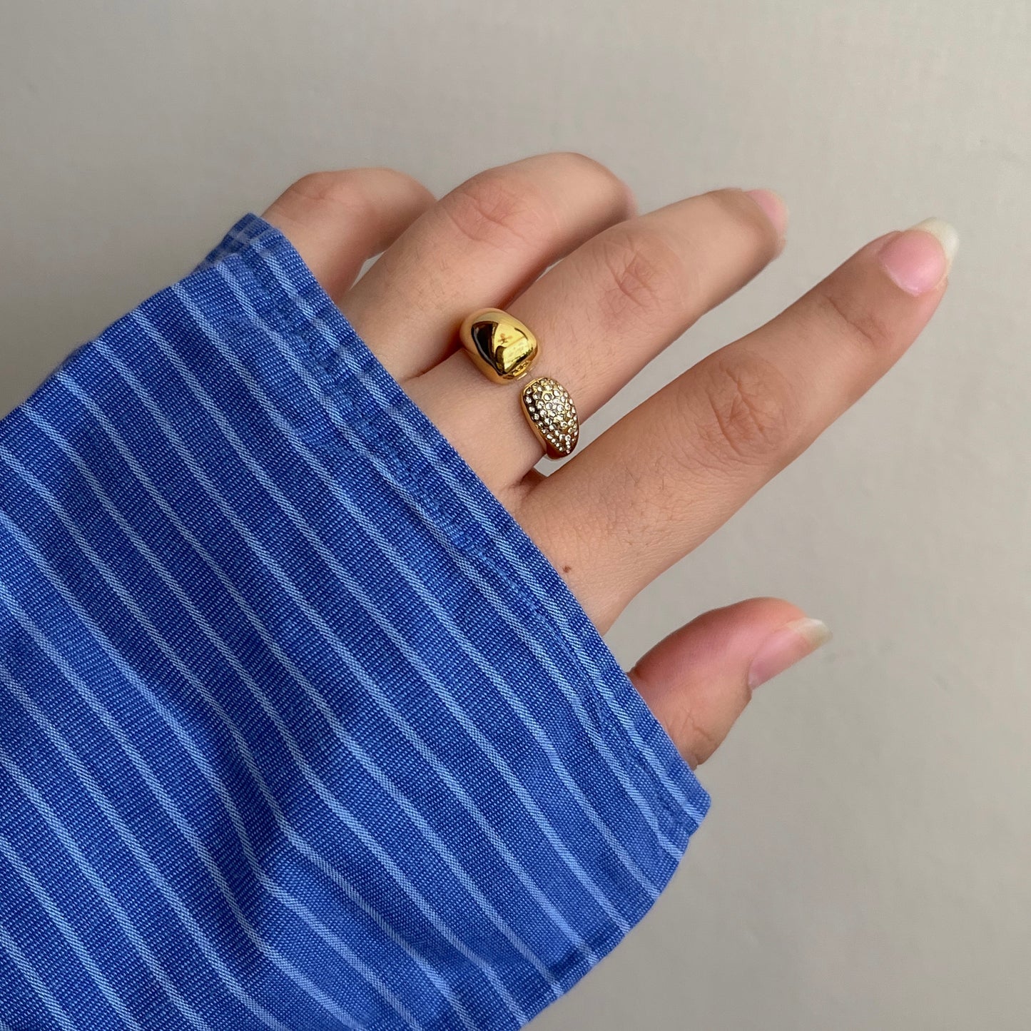 Daphne Ring