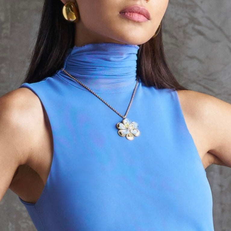 Flora Pendant Necklace