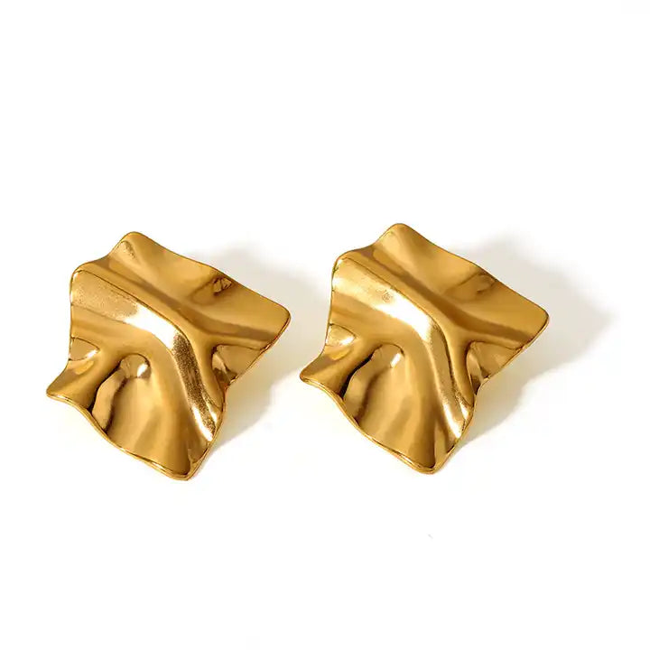 @devikavinayek - abstract studs