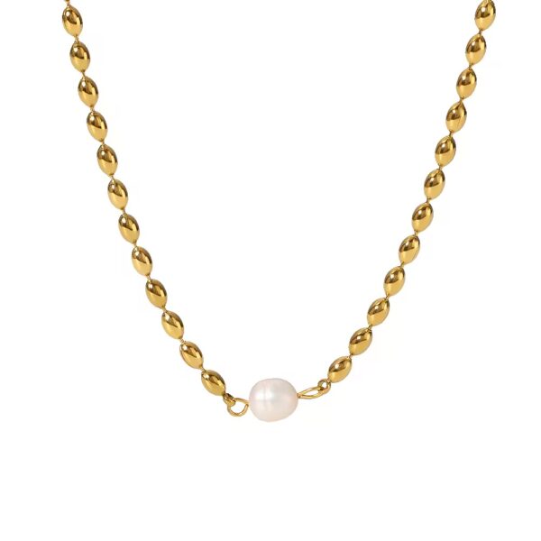 Beach Away Chain