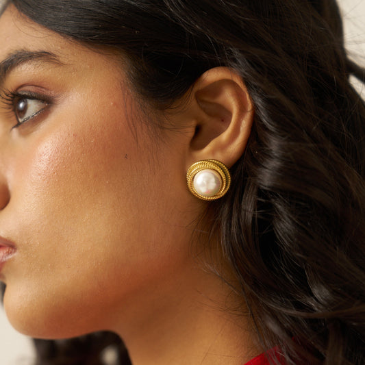 Diana Pearl Studs