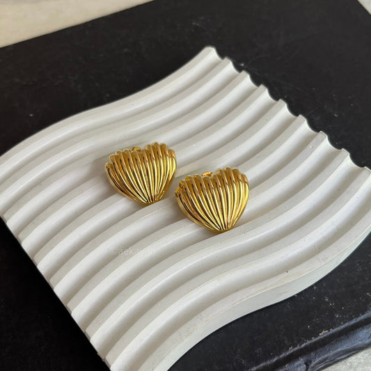 Fluted Heart Studs