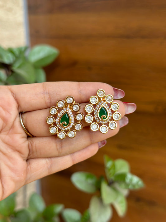 Yauvani Tyani Kundan Studs