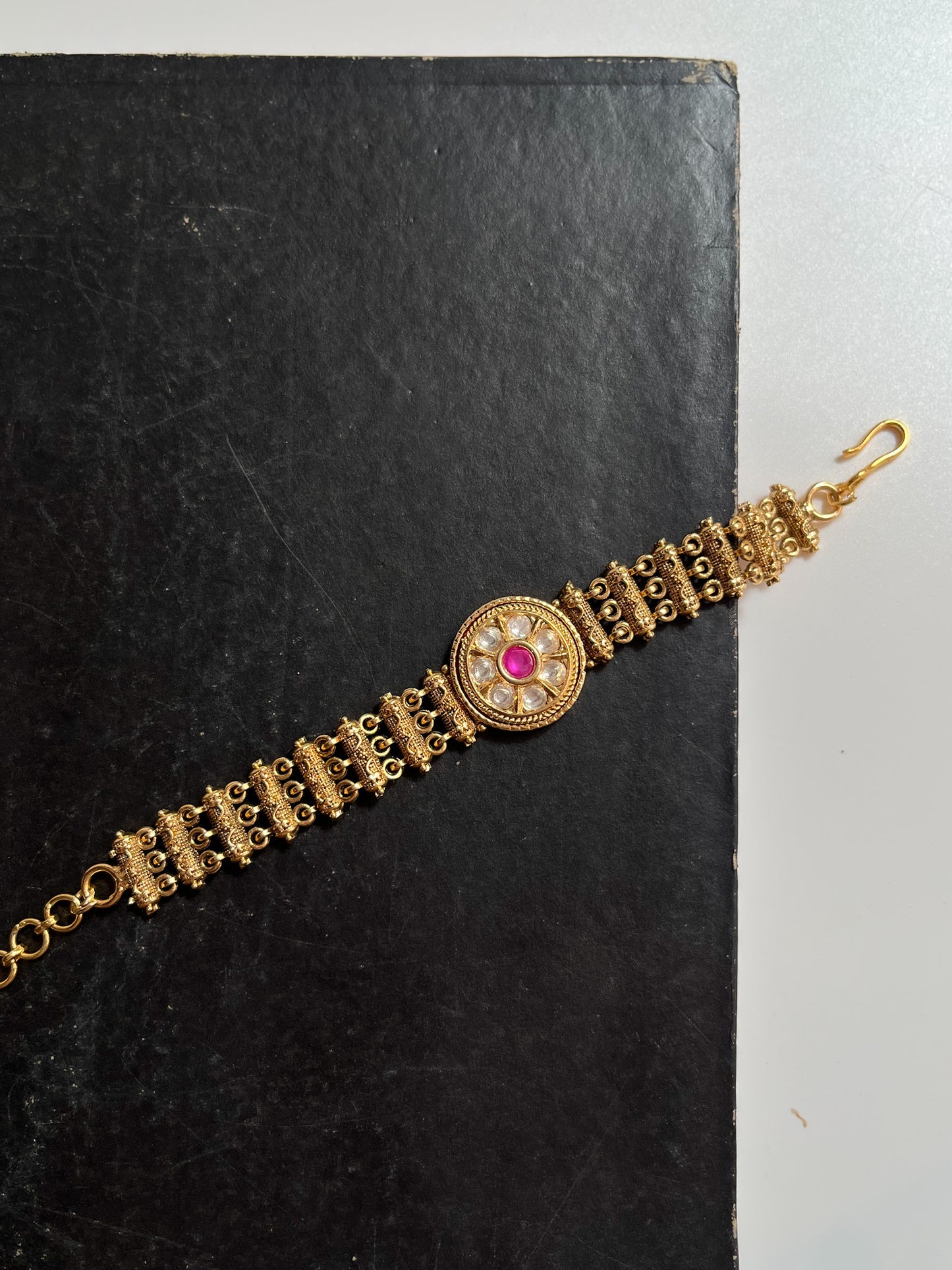 Pushp Bracelet