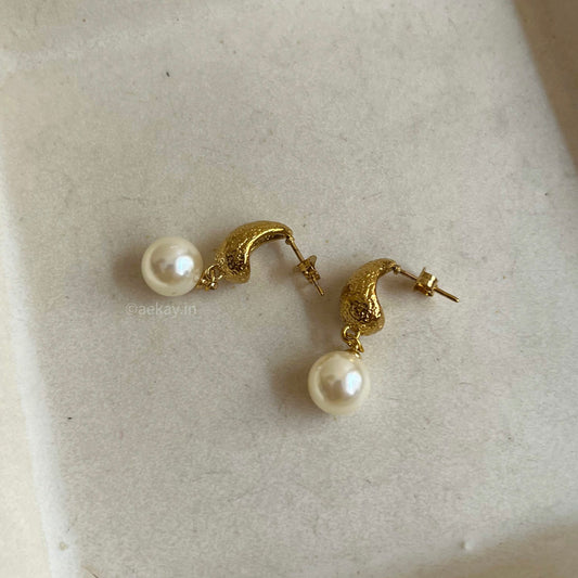 Elodie Pearl Drops