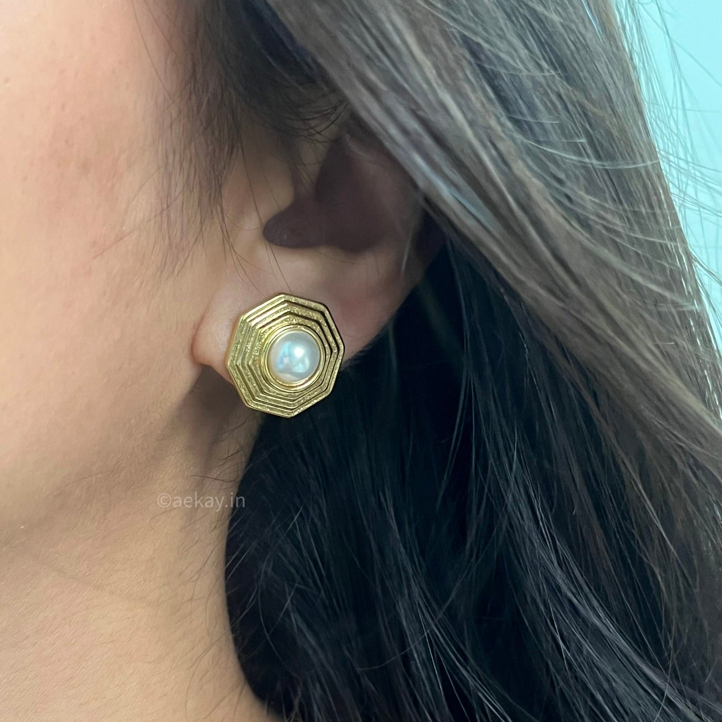Paloma Pearl Studs