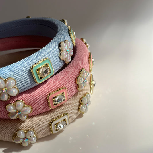 Vintage Baroque Pearl Hair Band