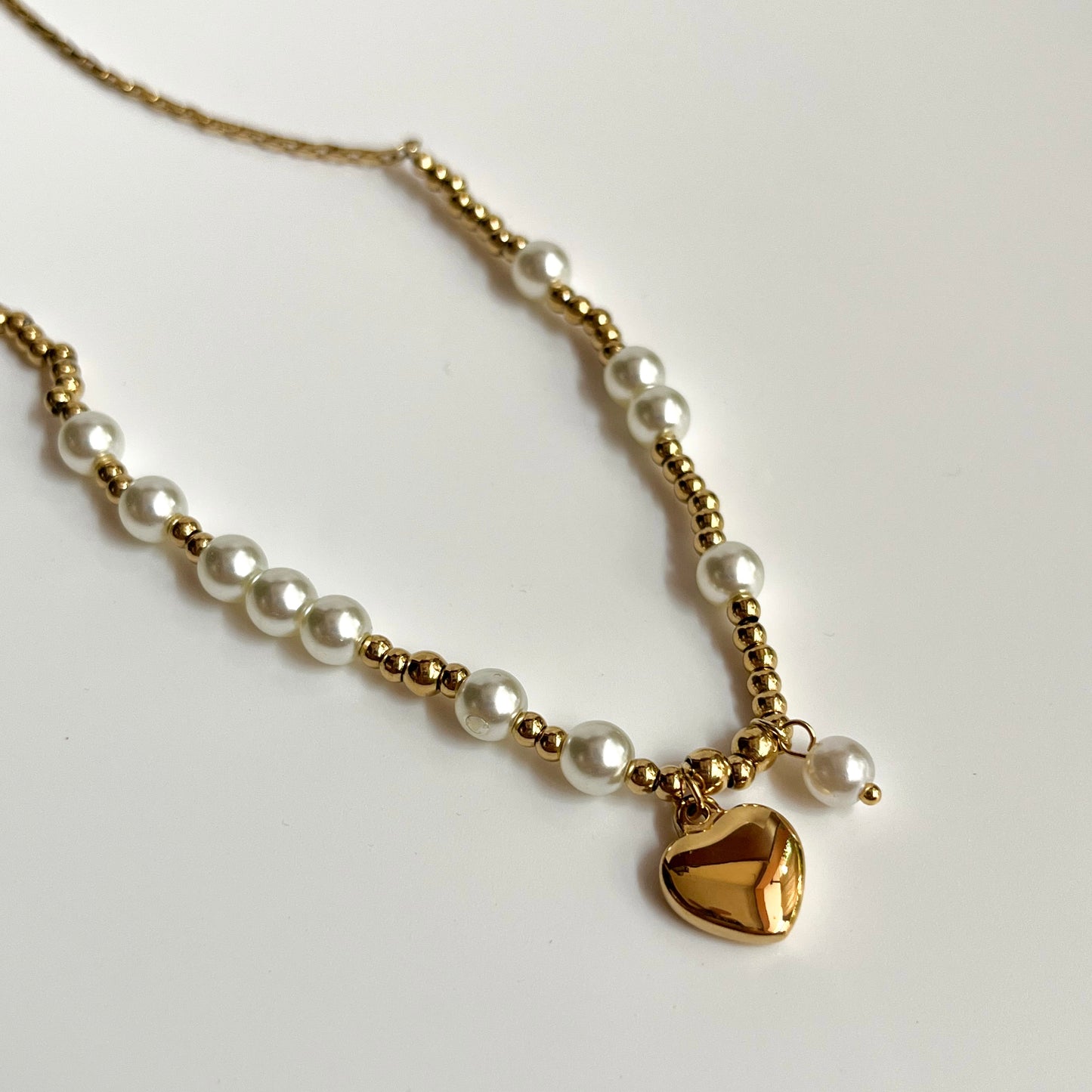 Amorist Pearl Necklace