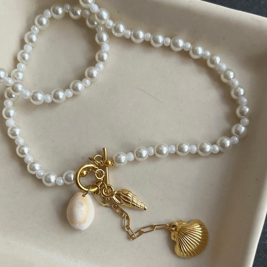 Doris Pearl Necklace