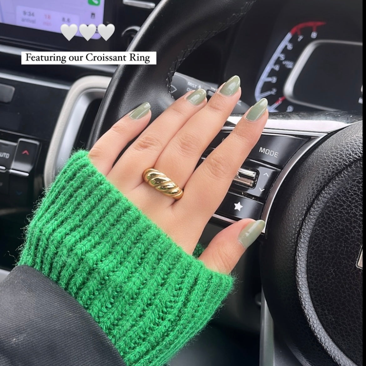 Croissant Ring