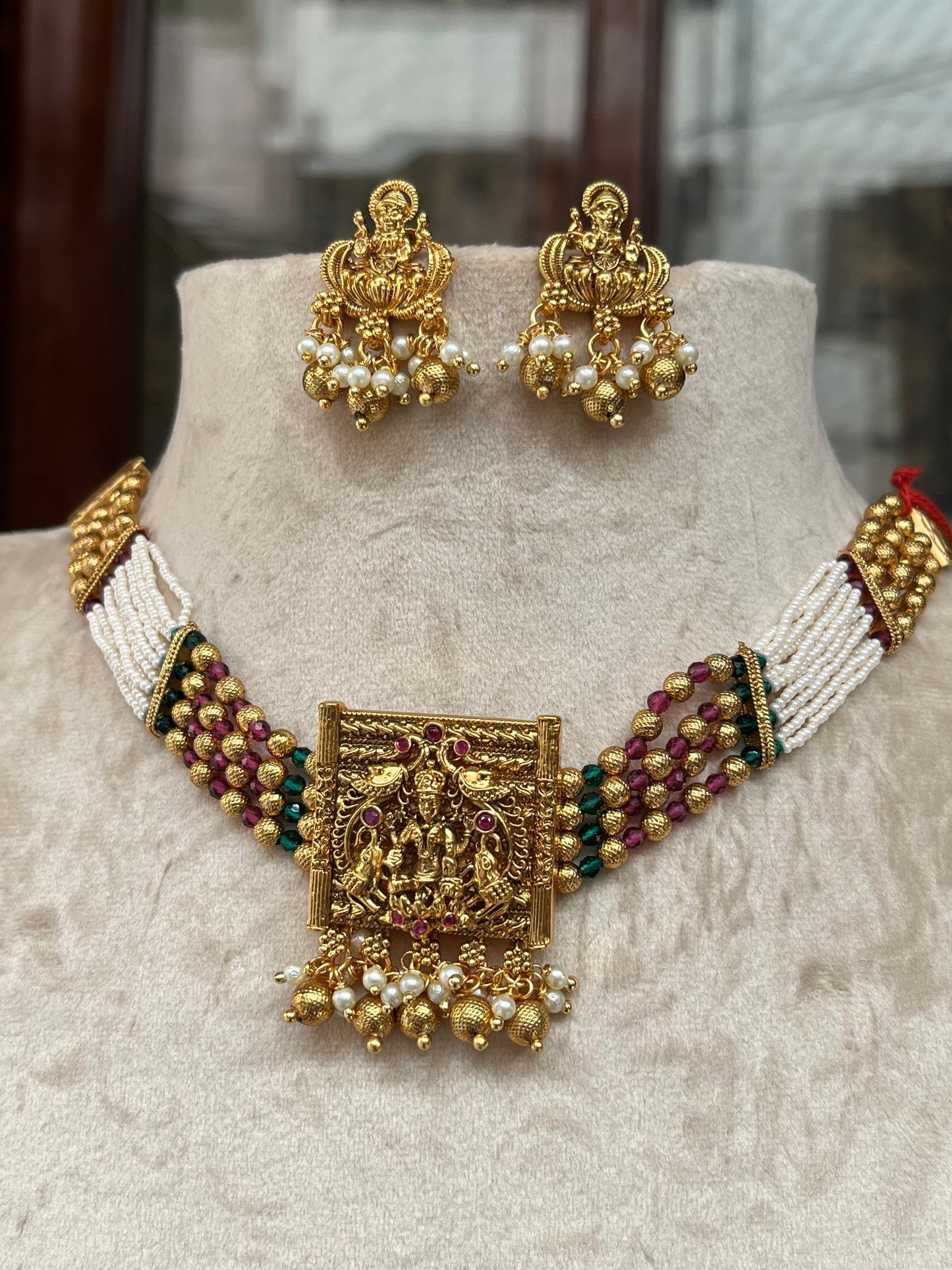 Aadilakshmi Choker Set