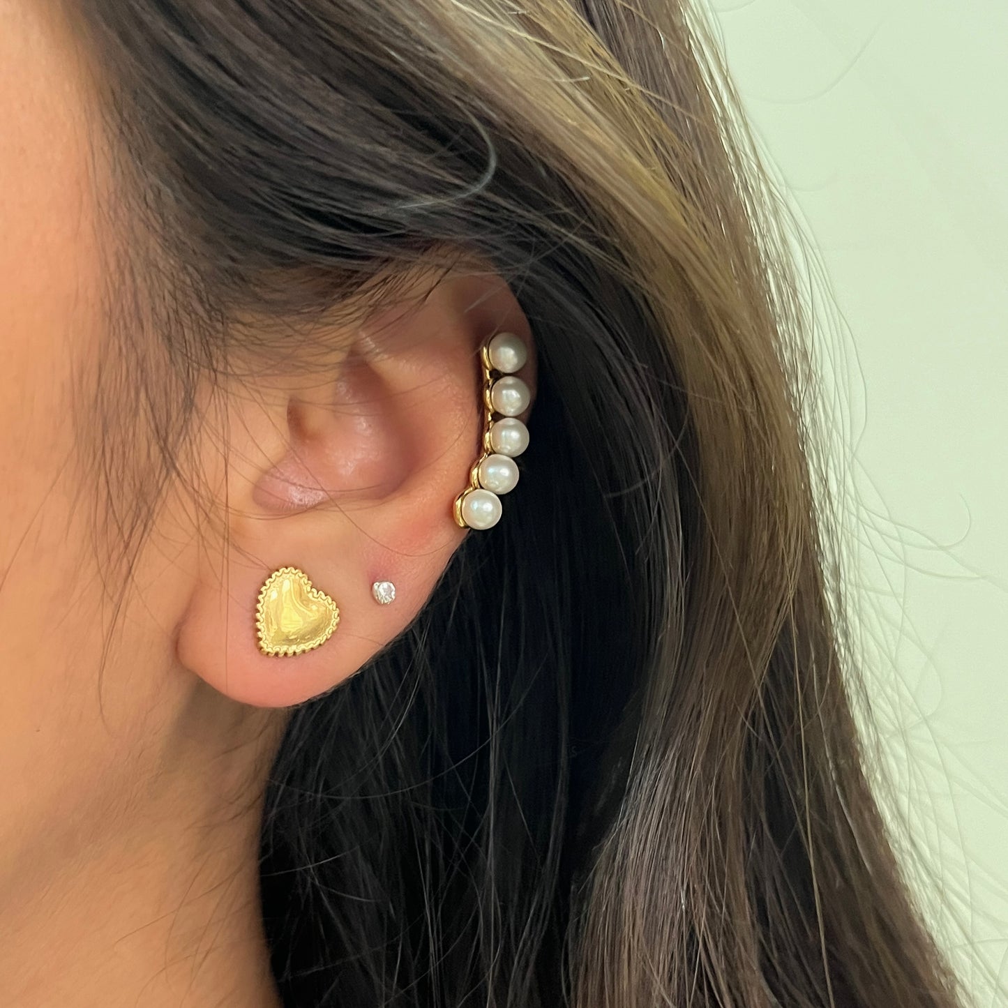 Pearly Ear Cuff