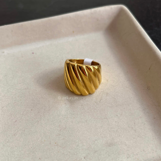 Taylor Chunky Ring