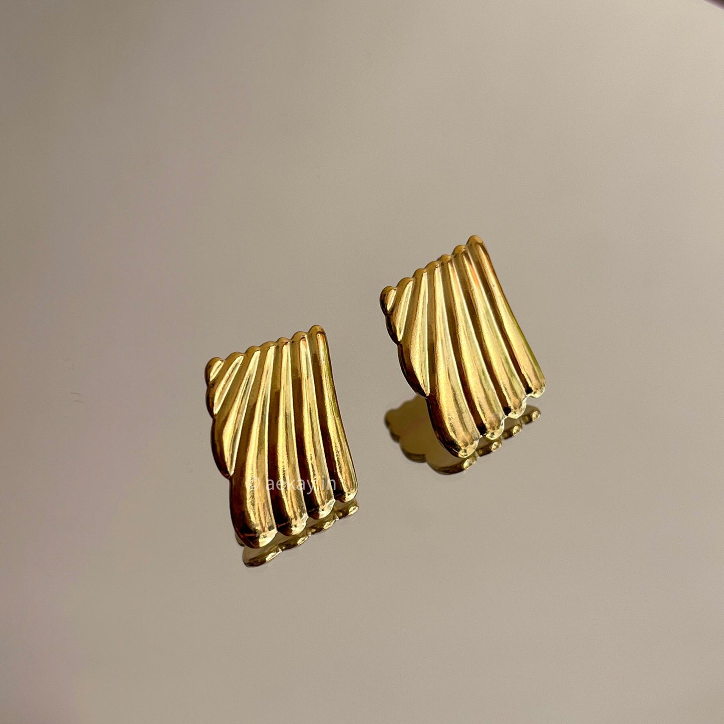 Heather Studs