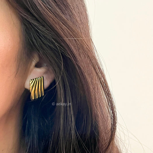 Heather Studs