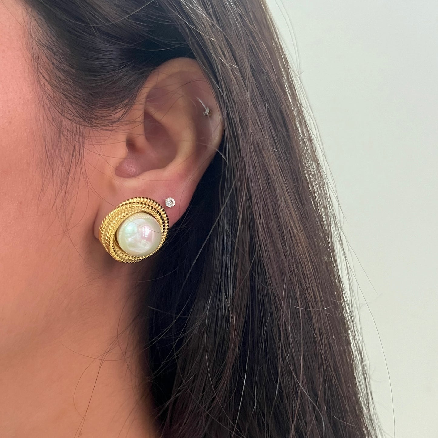 Diana Pearl Studs