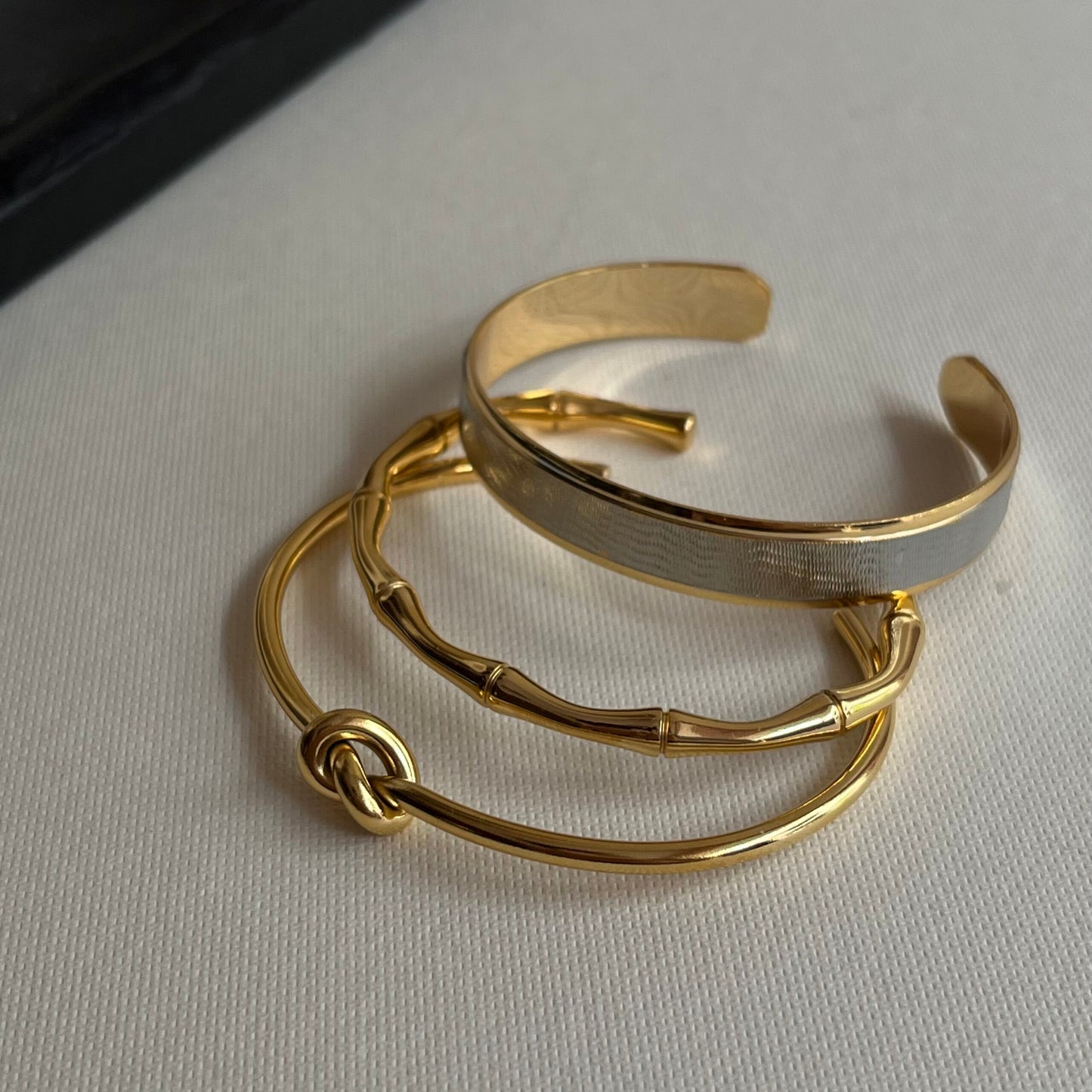 Aemma Cuff