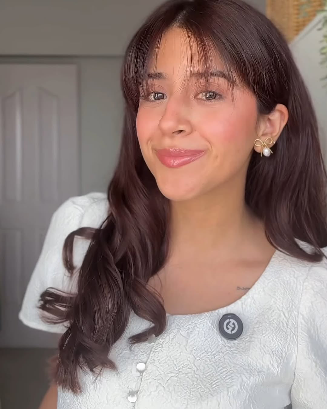 @devikavinayek - grace bow earrings