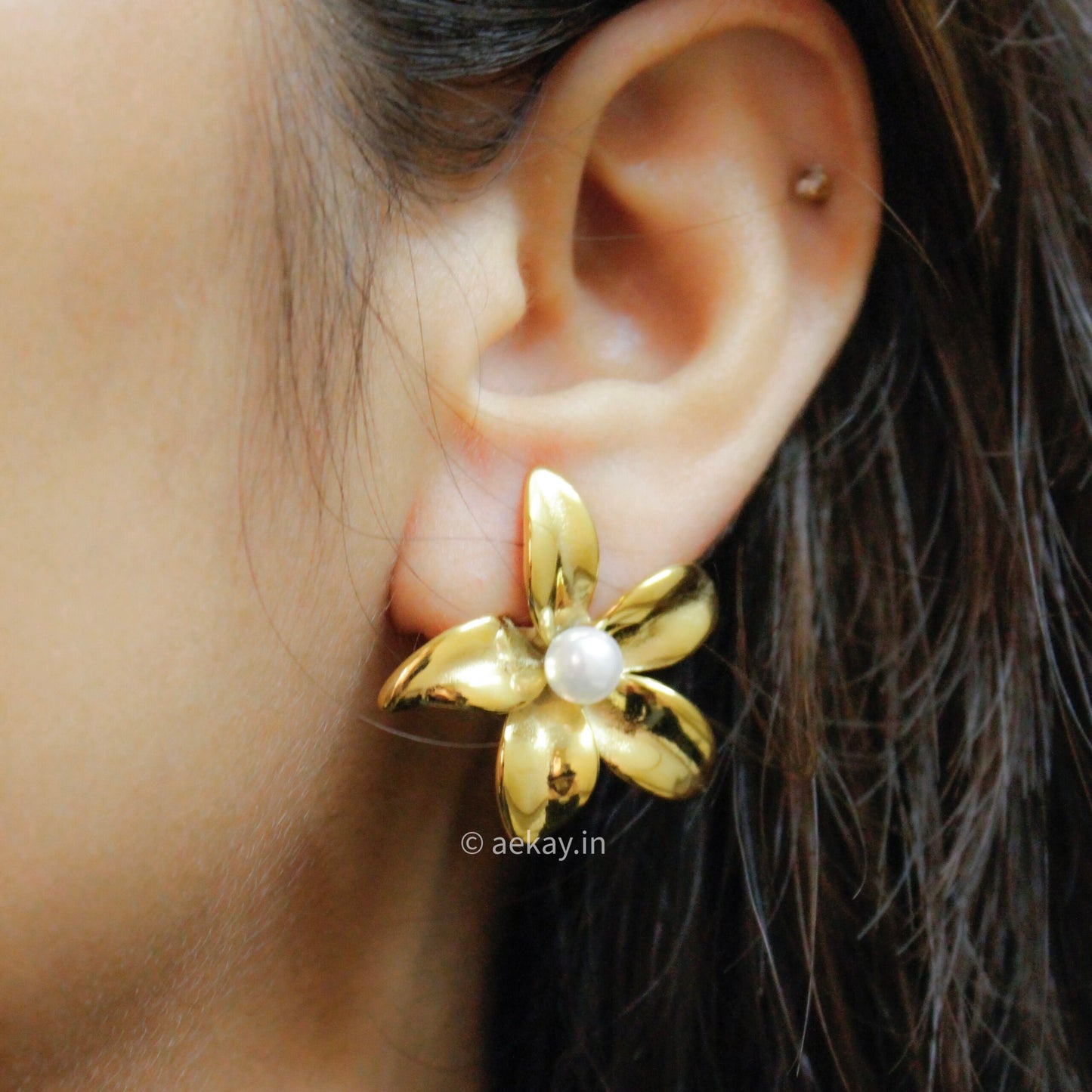 Lily Earrings