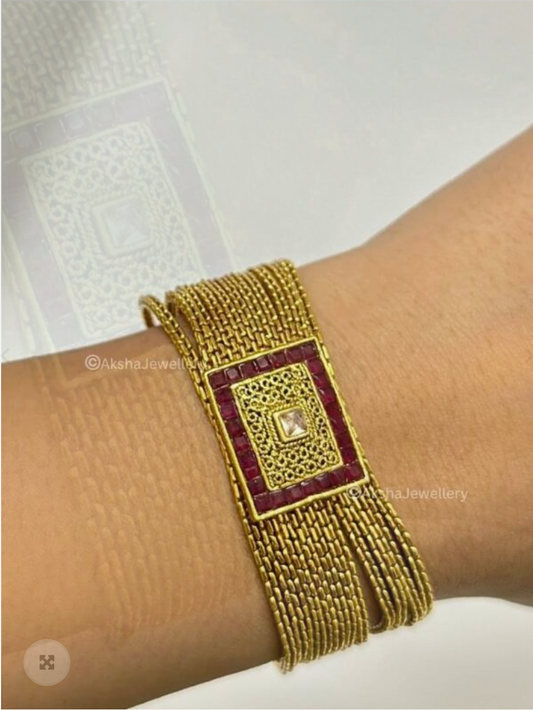 Ishani Bracelet